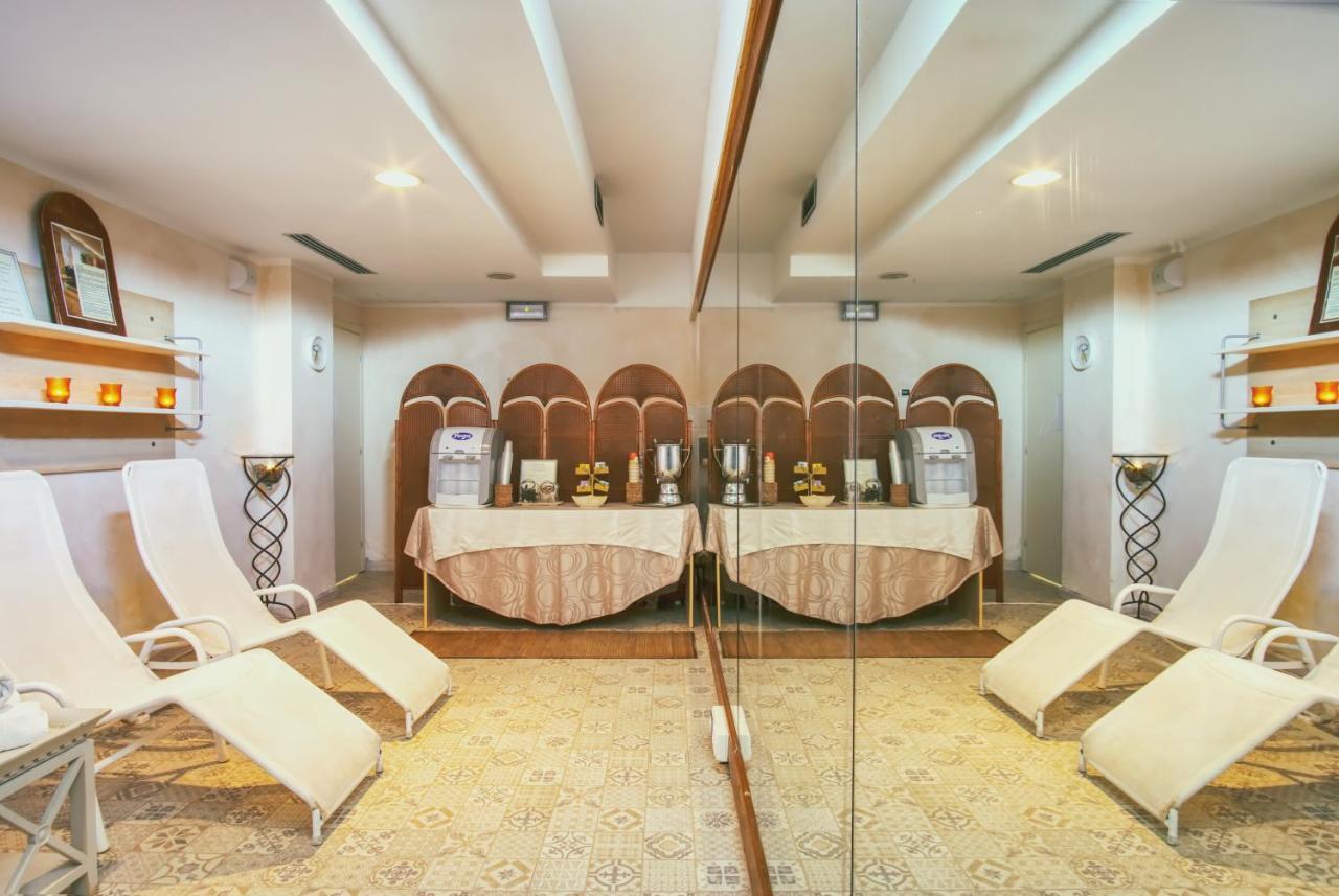 Hotel Caesar Residence & Spa 利多迪卡马约雷 外观 照片